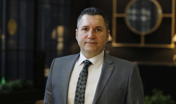 Dedeman Otellerinde Elektrik Yeşil Enerjiden Karşılanacak Dedeman Otellerinde Elektrik Yeşil Enerjiden Karşılanacak