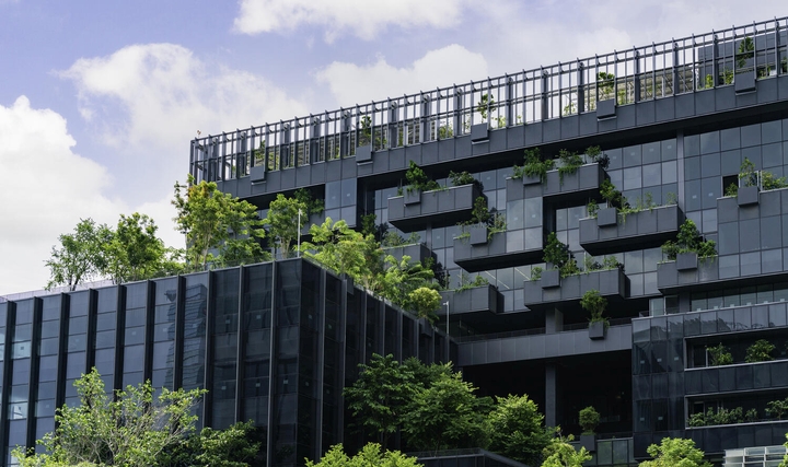 ISO 27001 ile Akıllı Binalarda Bilgi Güvenliğini<br/>Sağlamak Mümkün mü?