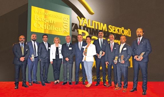 Yalıtım Sektörü Başarı Ödülleri Sahiplerini Buldu Yalıtım Sektörü Başarı Ödülleri Sahiplerini Buldu
