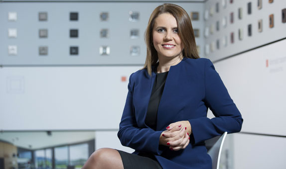 Panasonic Eco Solutions Türkiye Kurumsal Marka Yönetim Direktörü Aysel Daysal Özaltınok: 'Tüm Yeşil Bina Konseptli Projelerde Olmayı Hedefliyoruz' Panasonic Eco Solutions Türkiye Kurumsal Marka Yönetim Direktörü Aysel Daysal Özaltınok: 'Tüm Yeşil Bina Konseptli Projelerde Olmayı Hedefliyoruz'